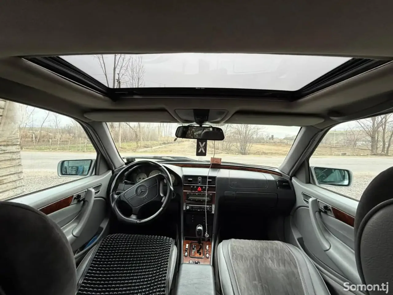 Mercedes-Benz C class 2000 · 2.8 AT