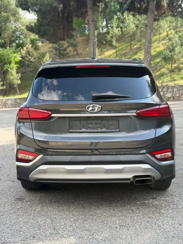 Hyundai Santa Fe 2020 · 2.0 AT