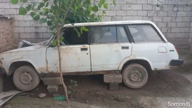 Lada (ВАЗ) 2104 1995 · 1.6 MT