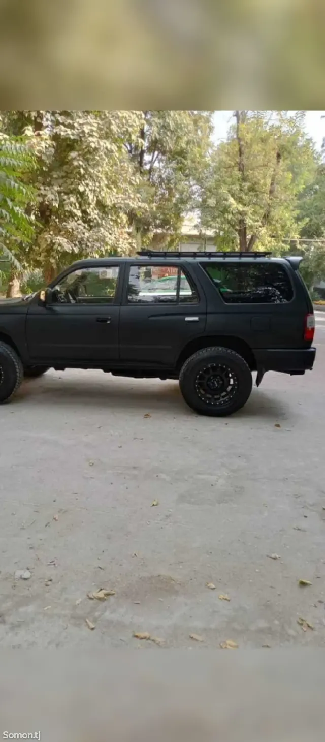 Toyota 4Runner 1999 · 3.4 AT