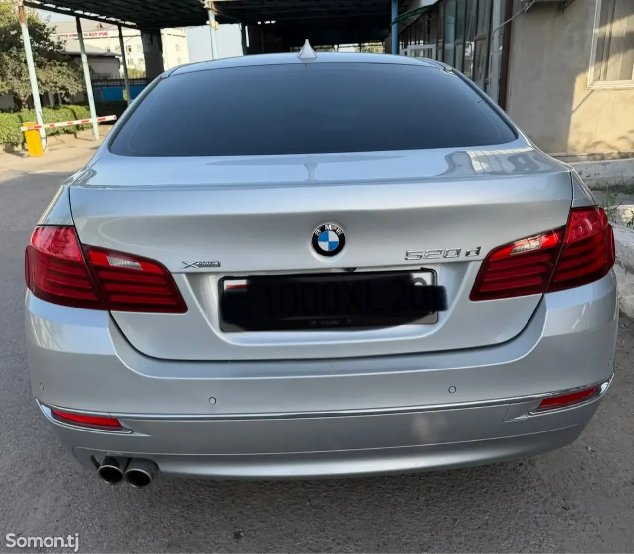 BMW 5 series 2015 · 2.0 AT