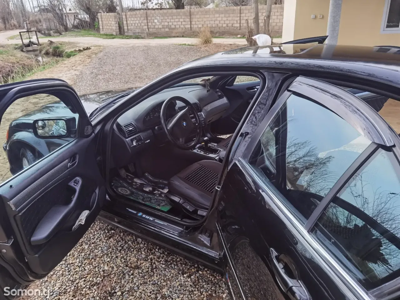 BMW 3 series 2000 · 1.8 MT