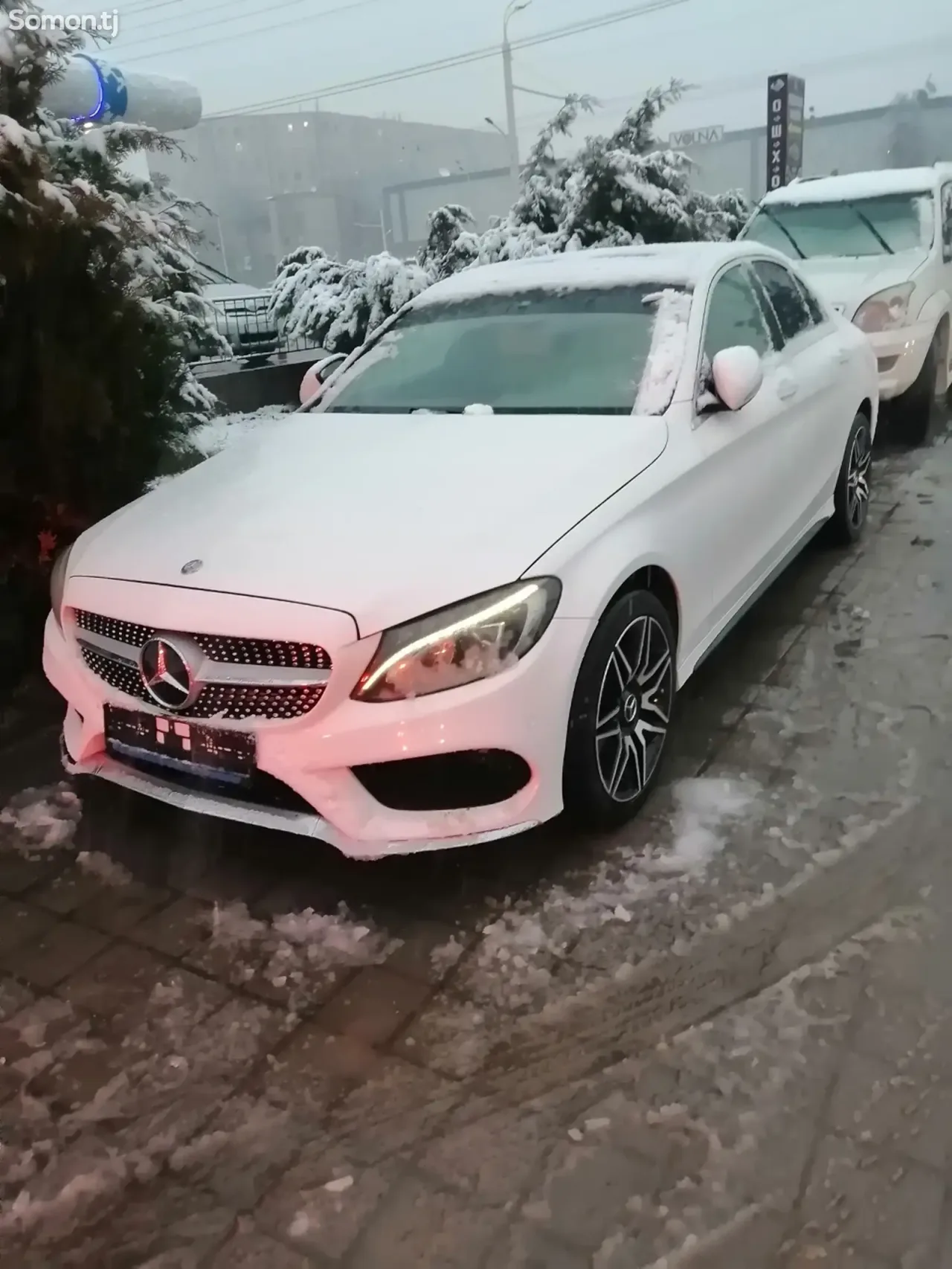 Mercedes-Benz C class 2018 · 2.0 AT