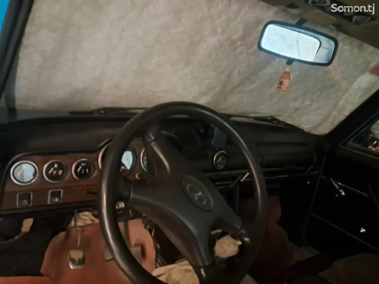Lada (ВАЗ) 2106 1984 · 1.4 MT
