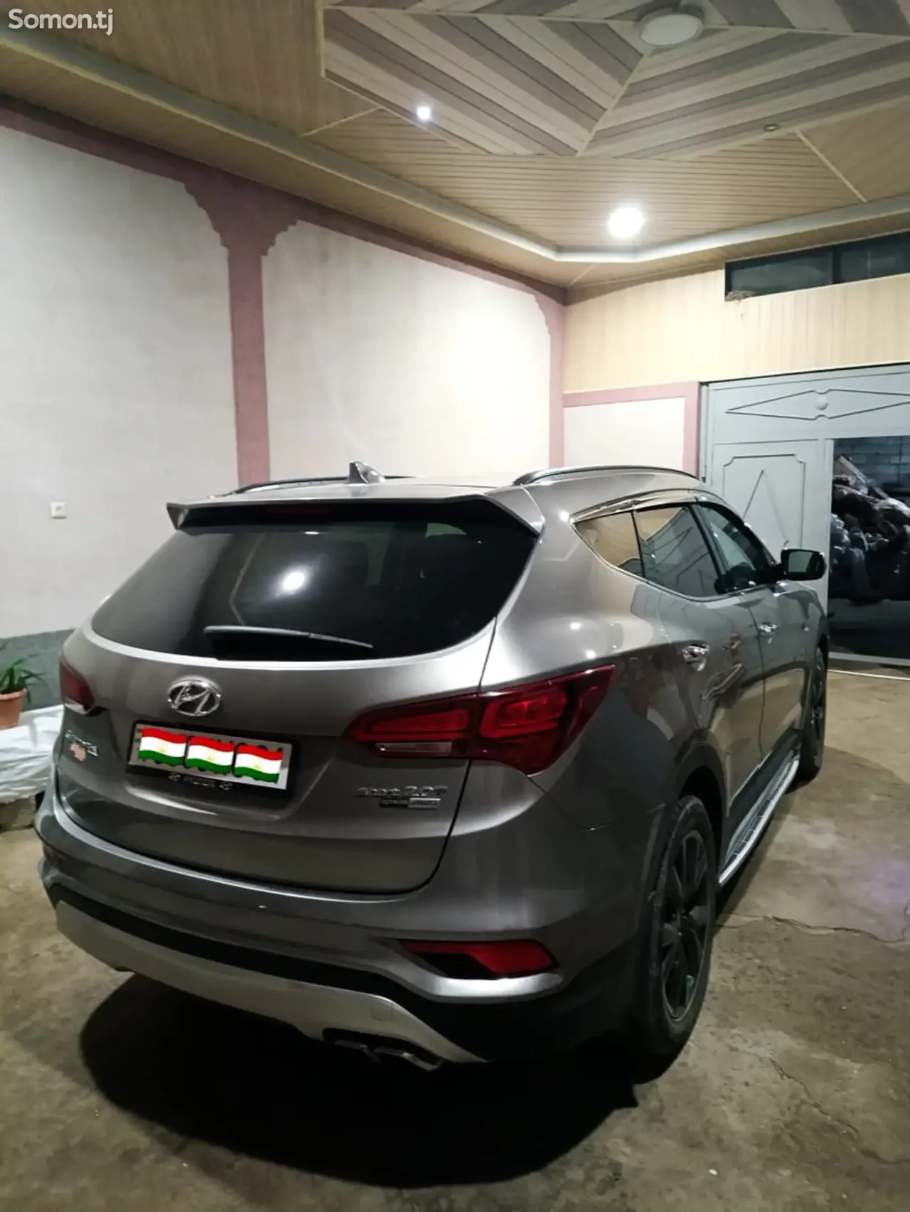 Hyundai Santa Fe 2018 · 2.0 AT
