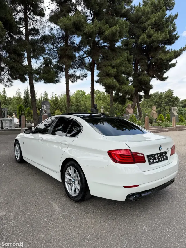 BMW 5 series 2013 · 2.0 AT