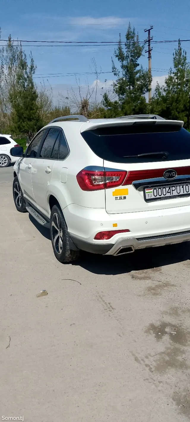 BYD S7 2015 · 2.0 AT