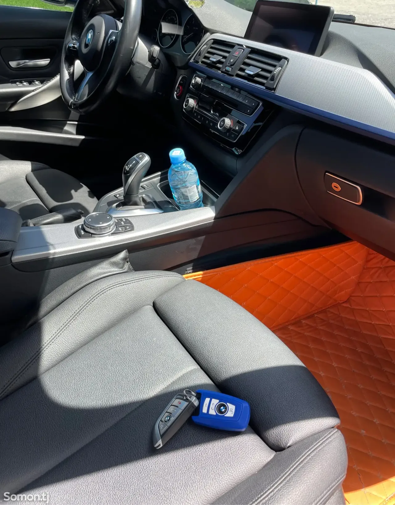 BMW 3 series 2016 · 2.0 AT