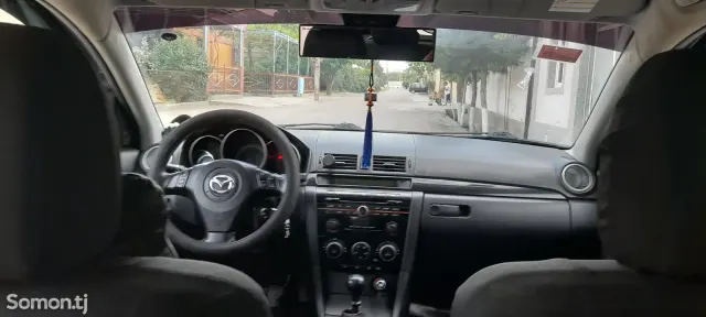 Mazda 3 2008 · 1.6 MT