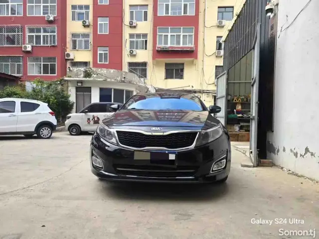 Kia K5 2015 · 2.0 AT