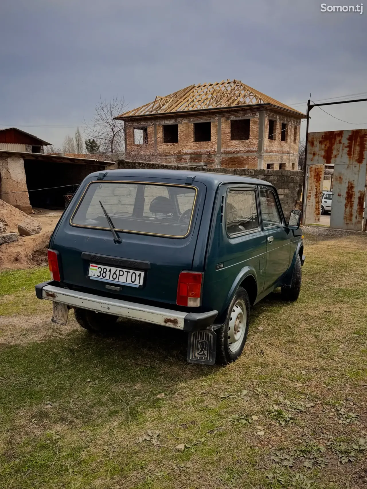 Lada (ВАЗ) Нива 2002 · 1.7 MT