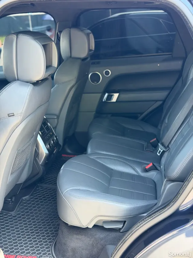 Land Rover Range Rover Sport 2015 · 4.4 AT