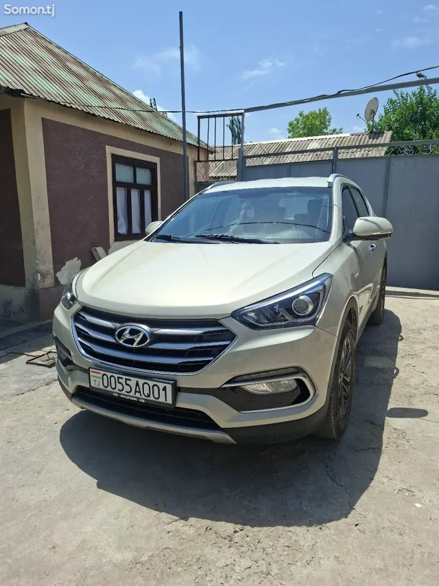 Hyundai Santa Fe 2015 · 2.0 AT
