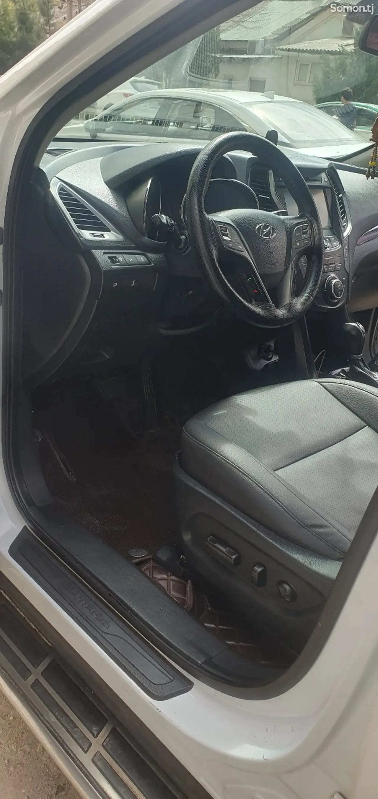 Hyundai Santa Fe 2014 · 2.4 AT