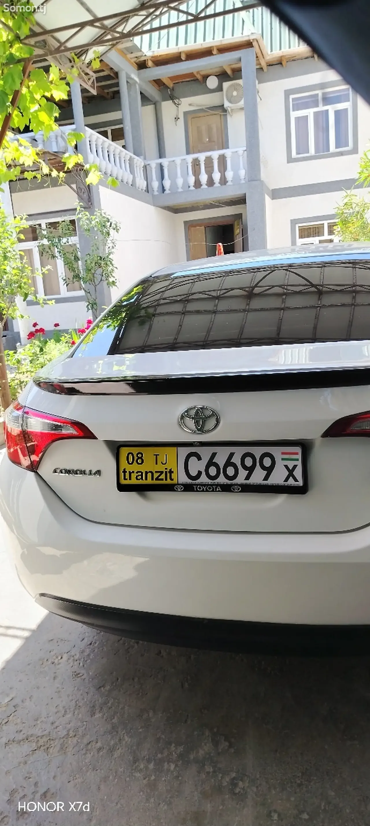 Toyota Corolla 2017 · 1.8 AT