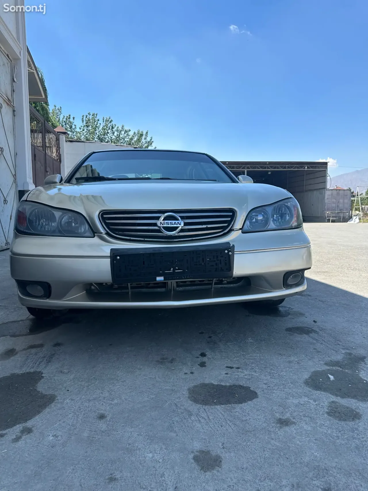 Nissan Maxima 2004 · 3.0 MT