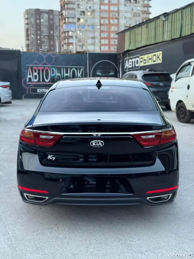 Kia K7 2016 · 2.4 AT