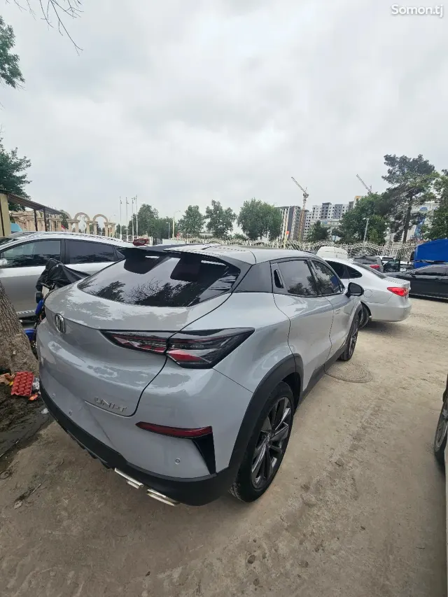 Changan UNI-T 2020 · 1.5 AT