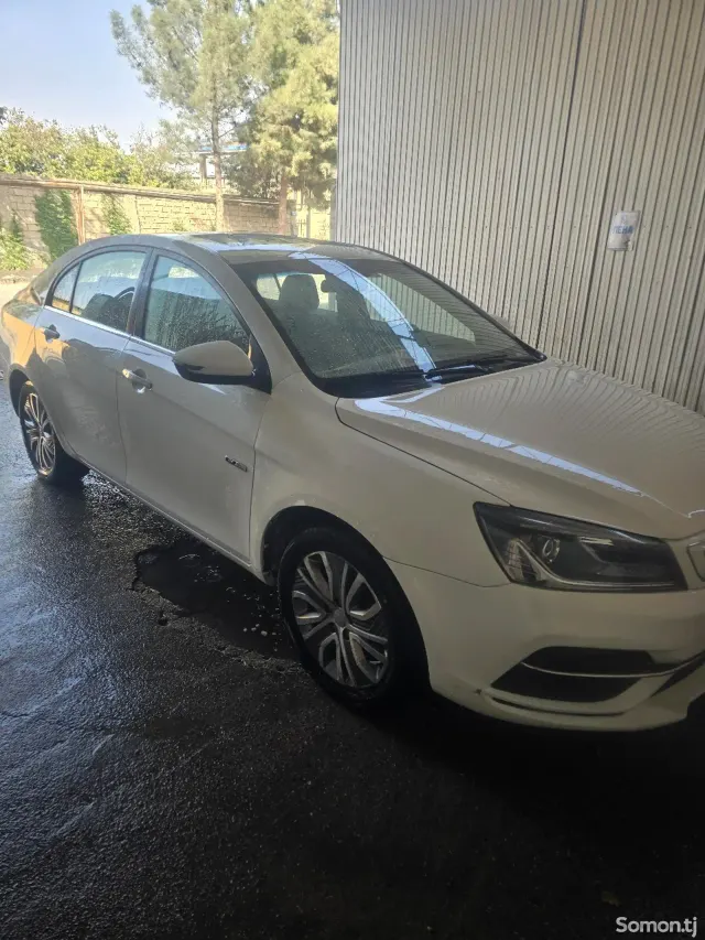 Geely MK 2019 · AT