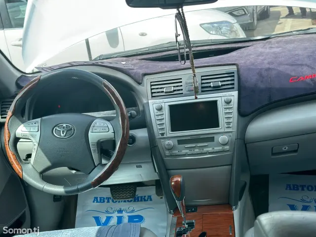 Toyota Camry 2010 · 3.5 AT