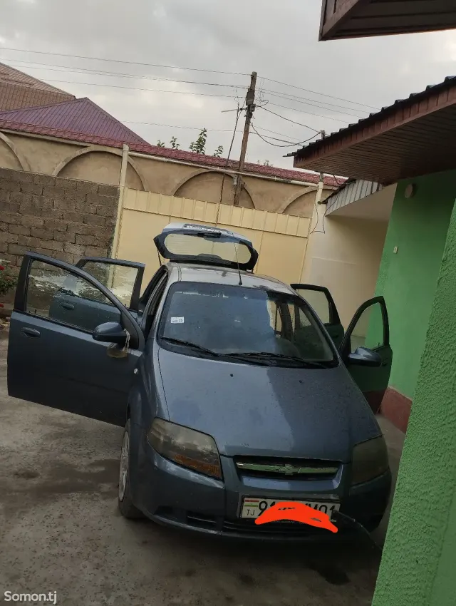 Chevrolet Kalos 2008 · 1.6 MT