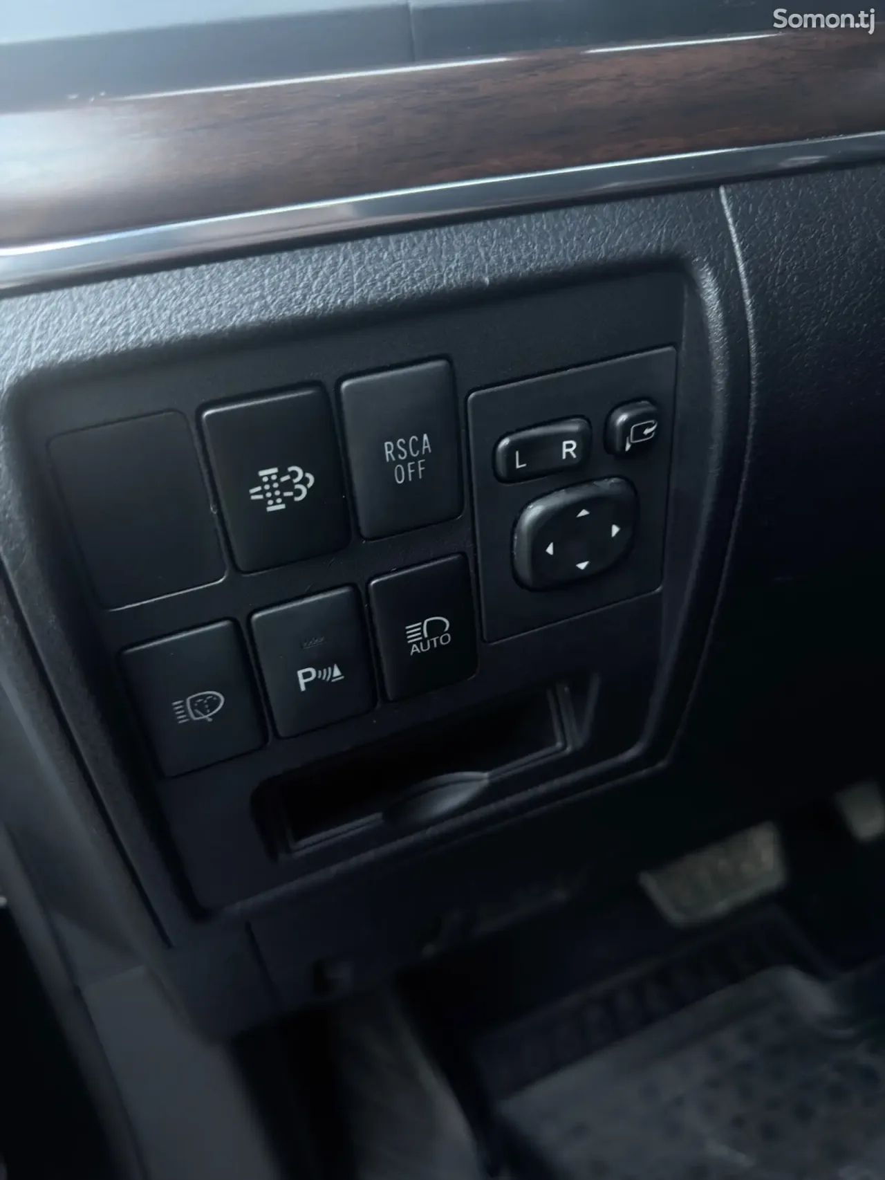 Toyota Land Cruiser 2016 · 4.7 AT