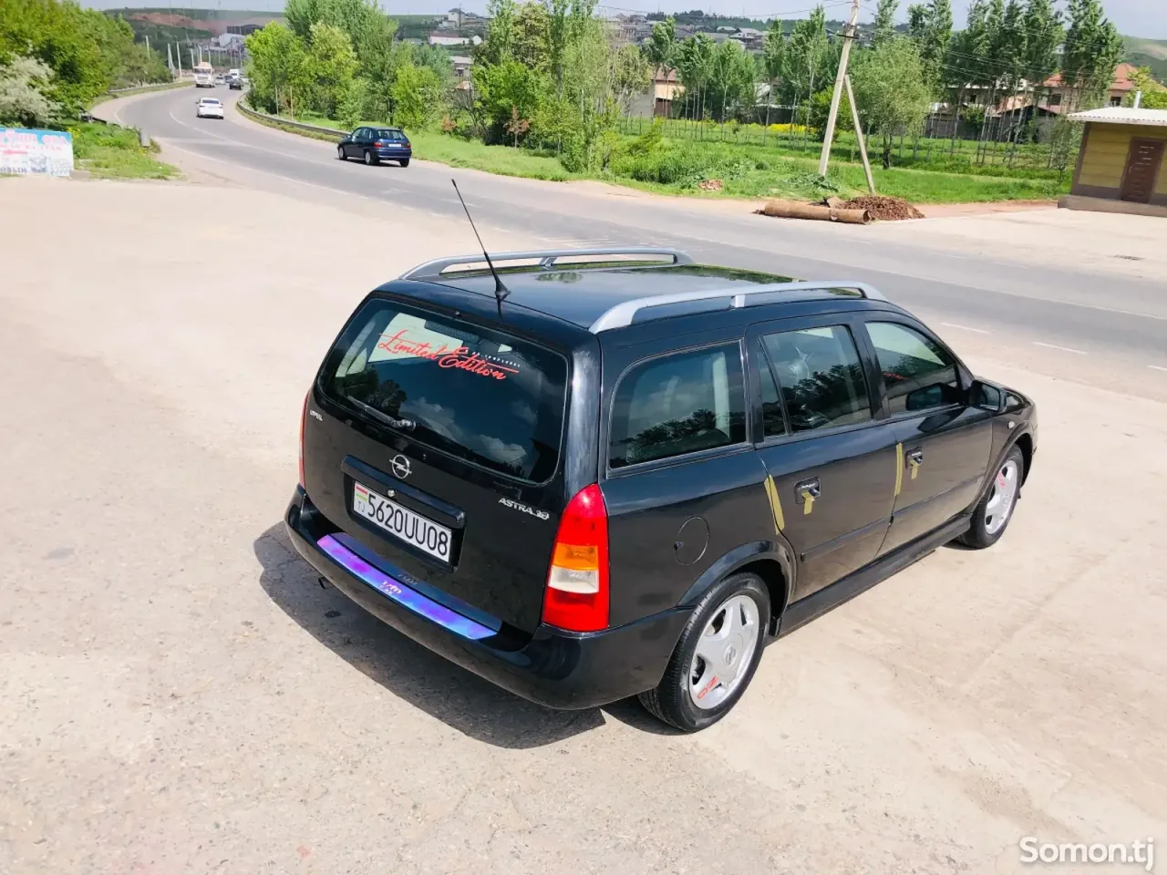 Opel Astra G 1998 · 1.6 MT