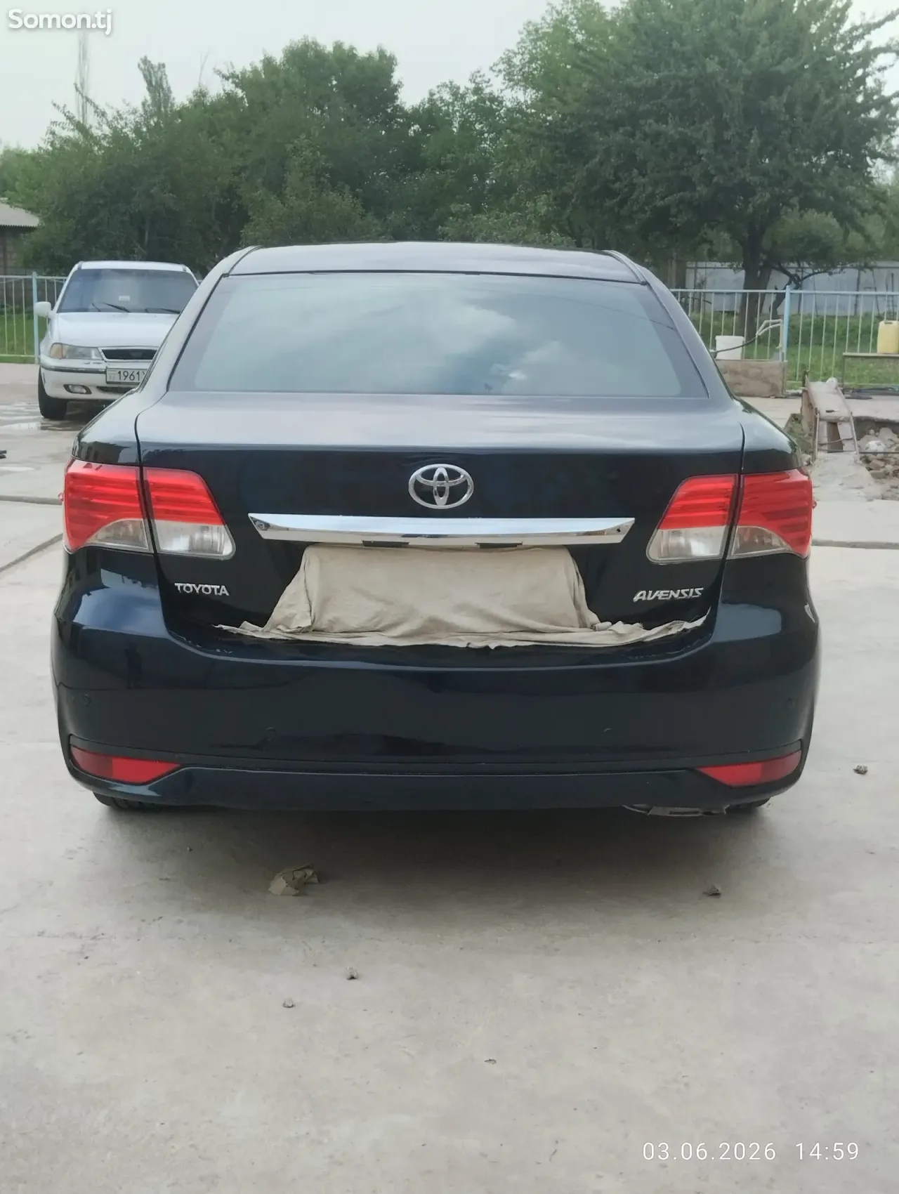 Toyota Avensis 2014 · 1.8 MT