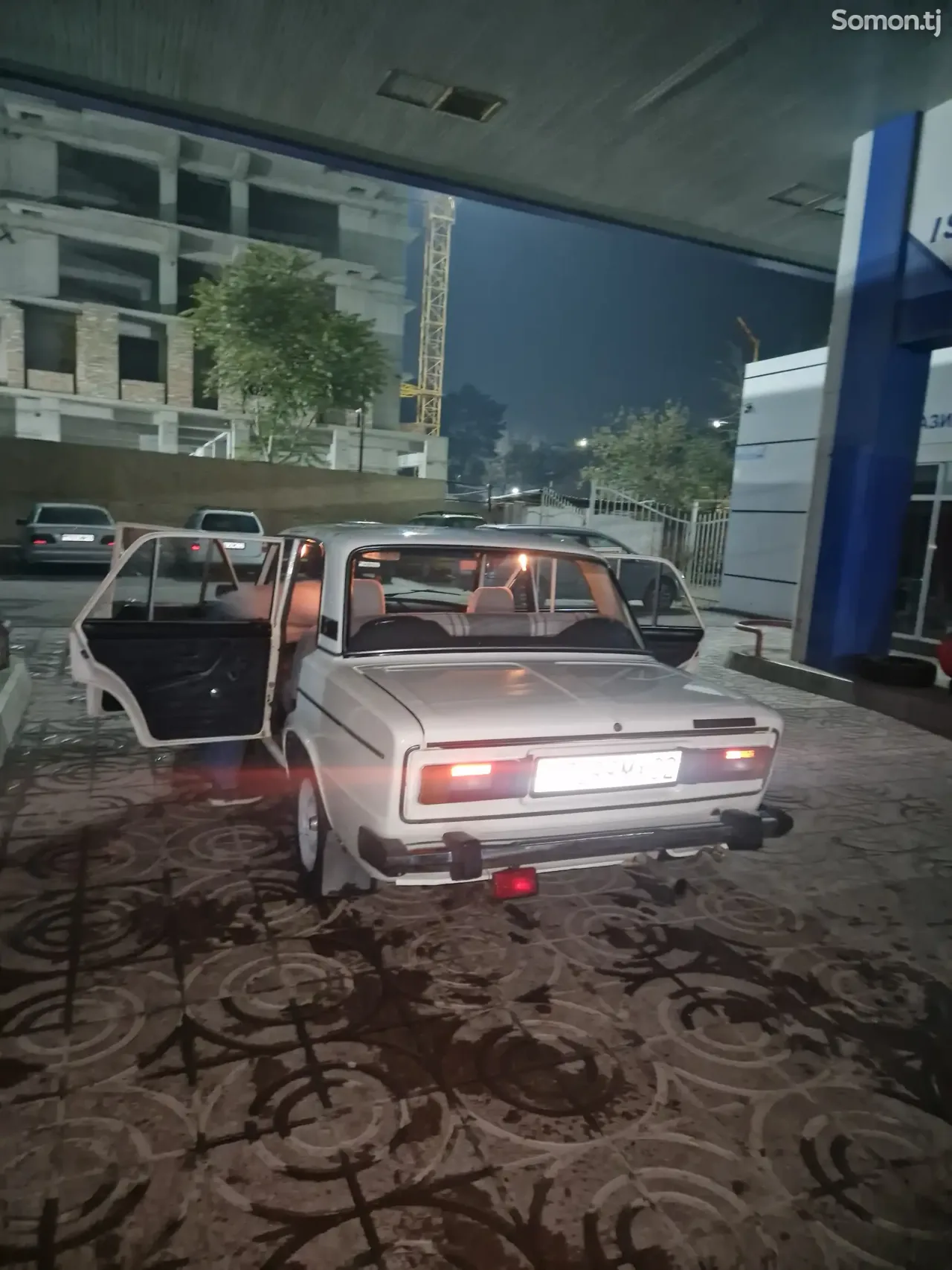 Lada (ВАЗ) 2106 1995 · 1.6 MT