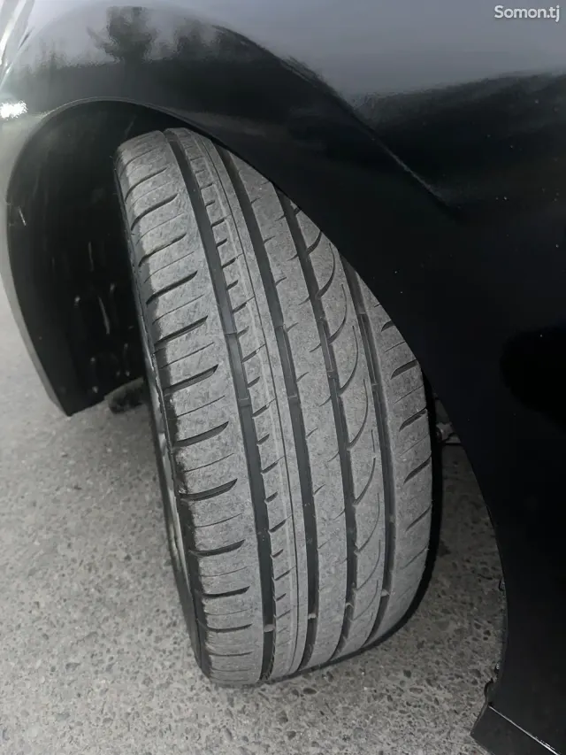 Hyundai Aslan 2015 · 3.0 AT