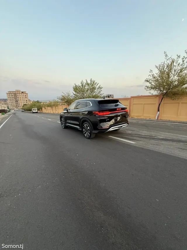 BYD Song Plus 2025 · AT