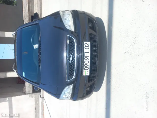 Opel Zafira 2002 · 1.8 MT