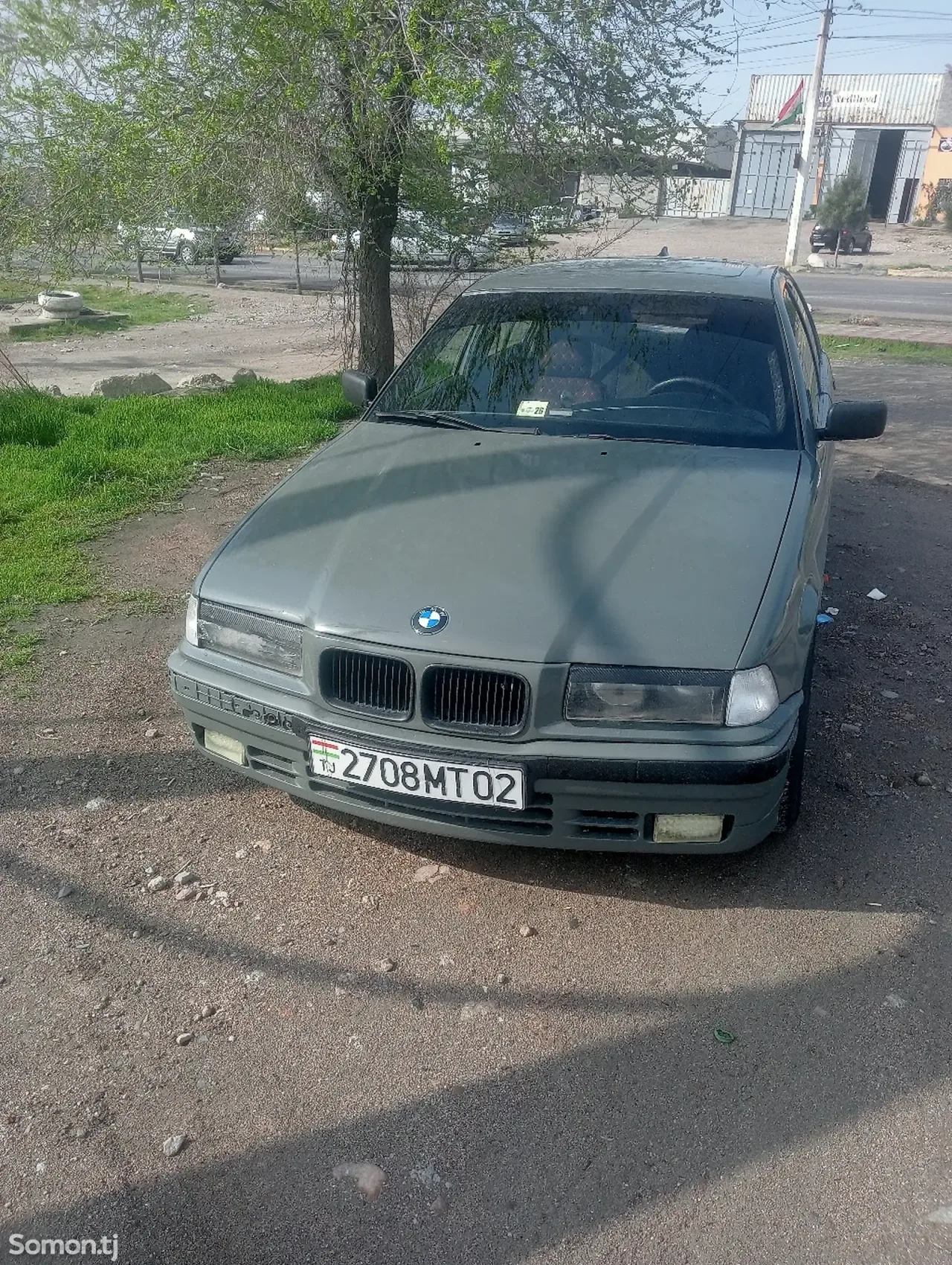 BMW 3 series 1993 · 1.6 MT