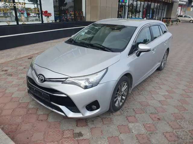 Toyota Avensis 2016 · 1.8 AT