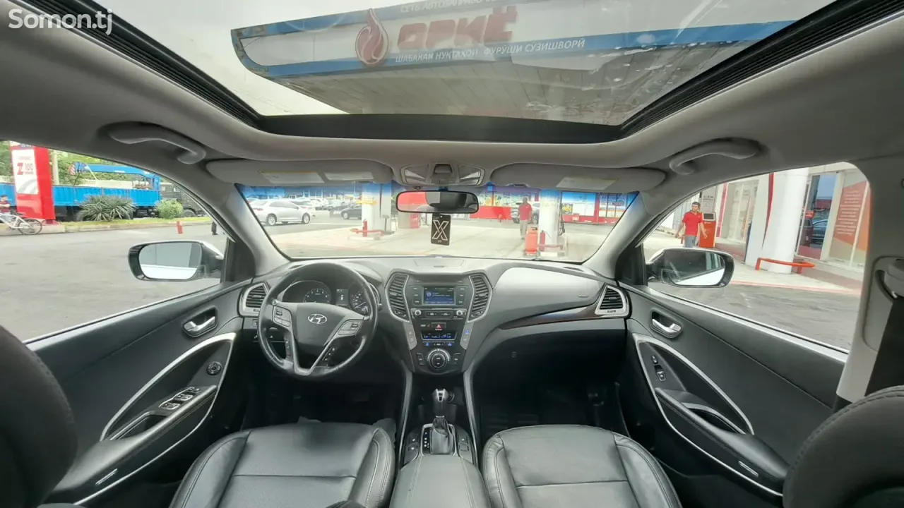 Hyundai Santa Fe 2017 · 2.4 AT