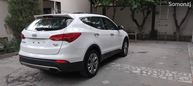 Hyundai Santa Fe 2014 · 2.0 AT