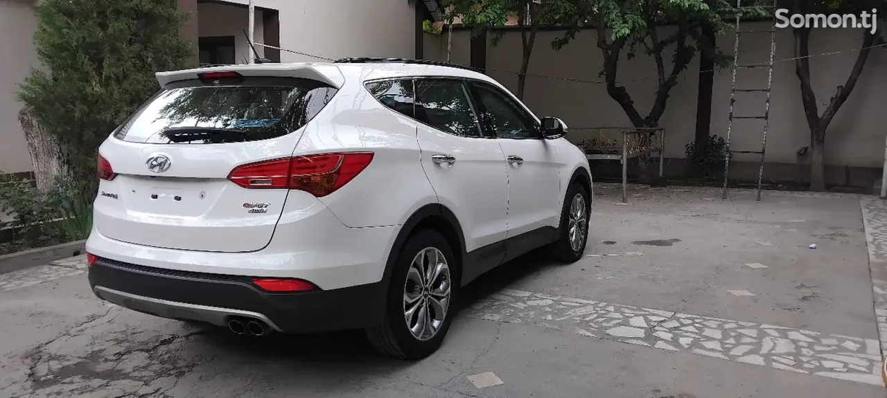 Hyundai Santa Fe 2014 · 2.0 AT