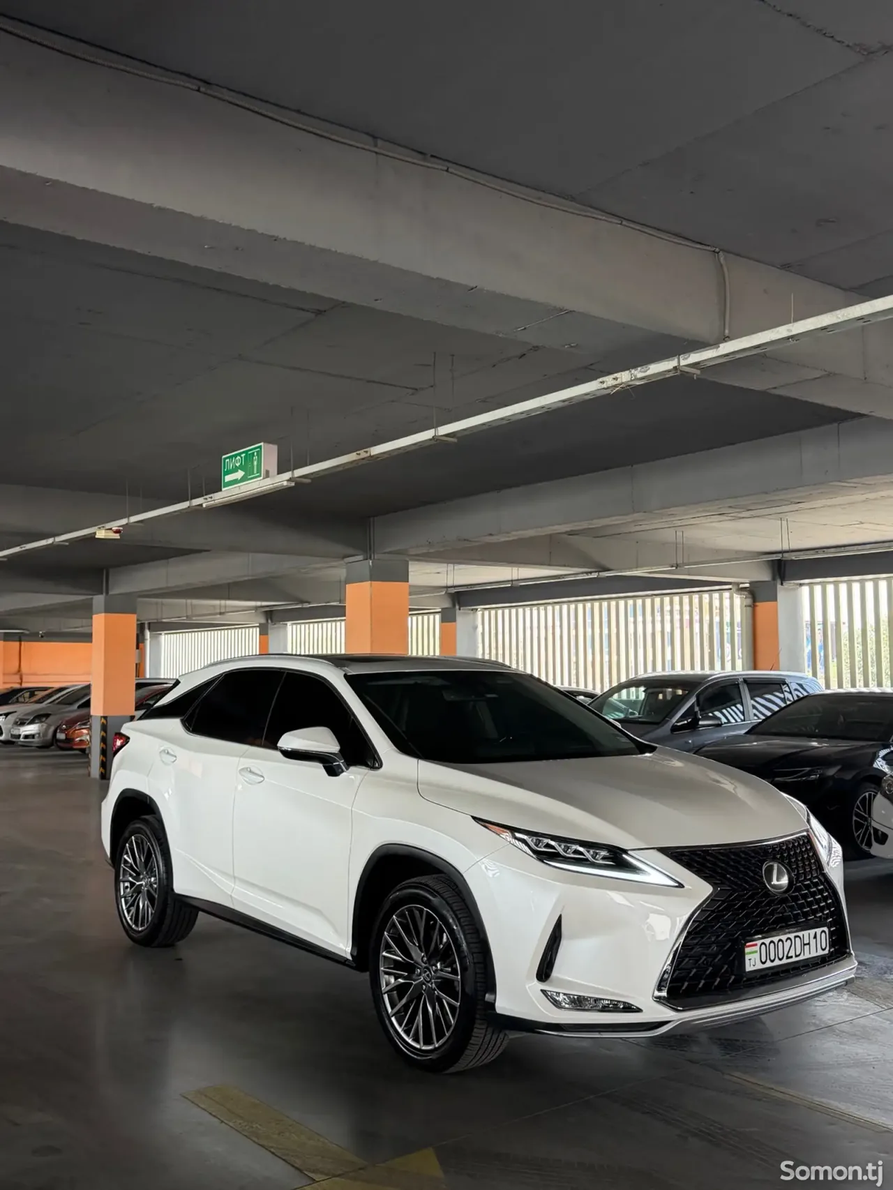 Lexus RX series 2016 · 3.5 AT