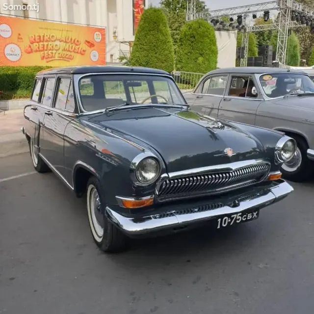 ГАЗ 22 1970 · 2.4 MT