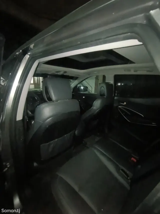 Hyundai Santa Fe 2018 · 2.0 AT
