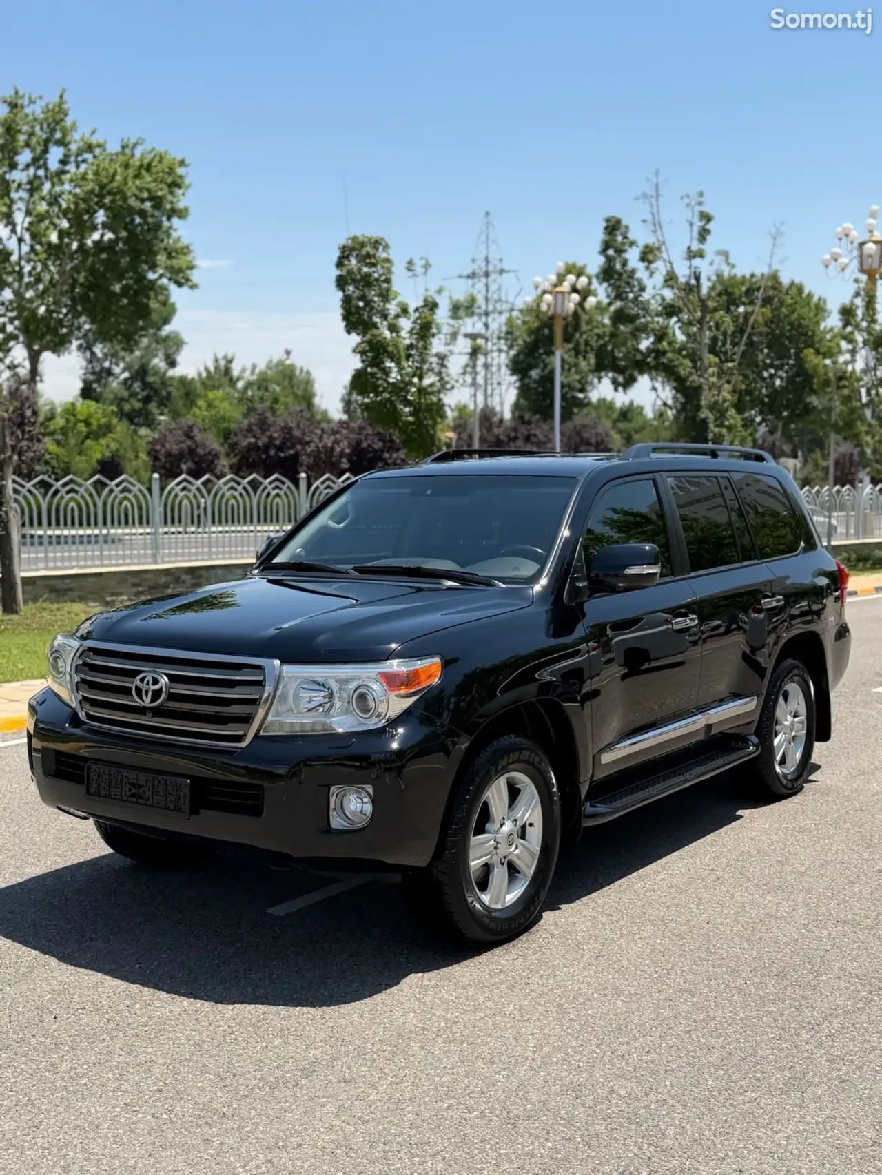 Toyota Land Cruiser 2015 · 4.7 AT