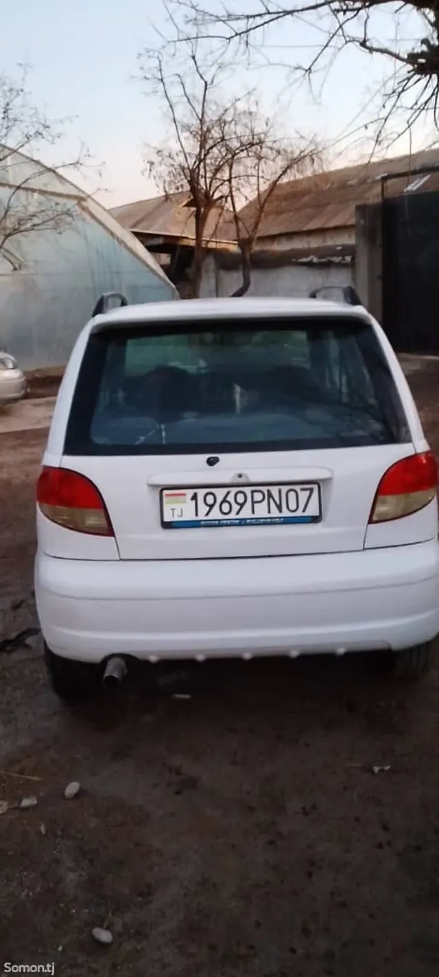 Daewoo Matiz 2001 · 0.7 MT