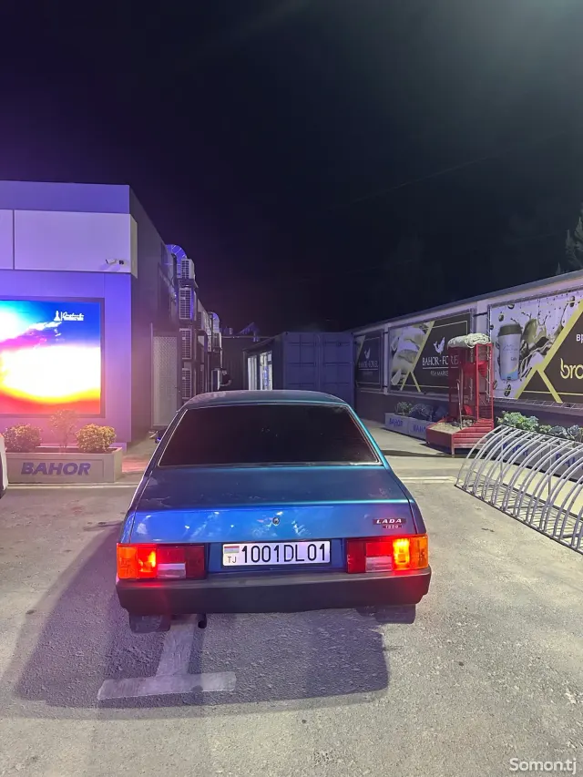 Lada (ВАЗ) 21099 2000 · 1.5 MT