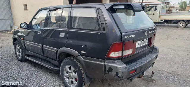 Ssang Yong Musso 2003 · 2.9 MT