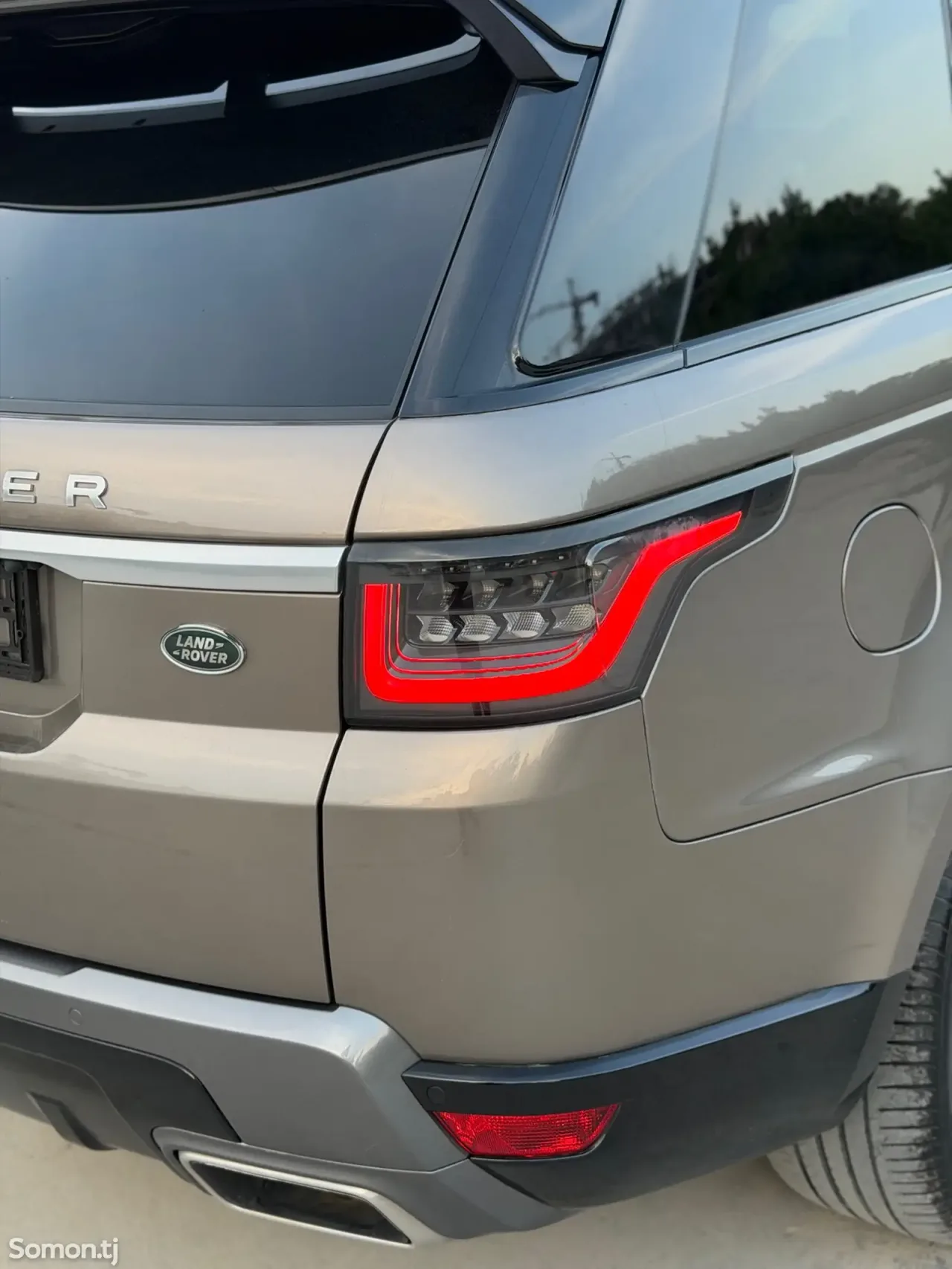 Land Rover Range Rover Sport 2018 · 3.0 AT