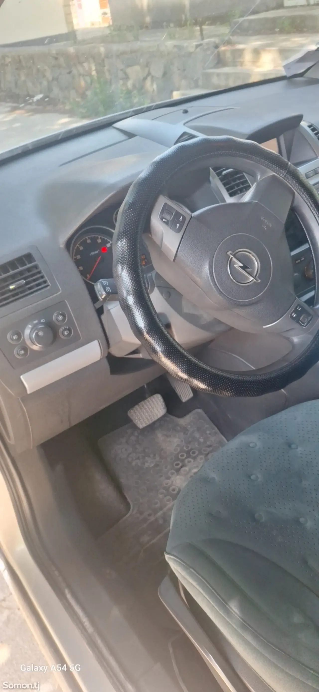 Opel Zafira 2007 · 2.2 AT