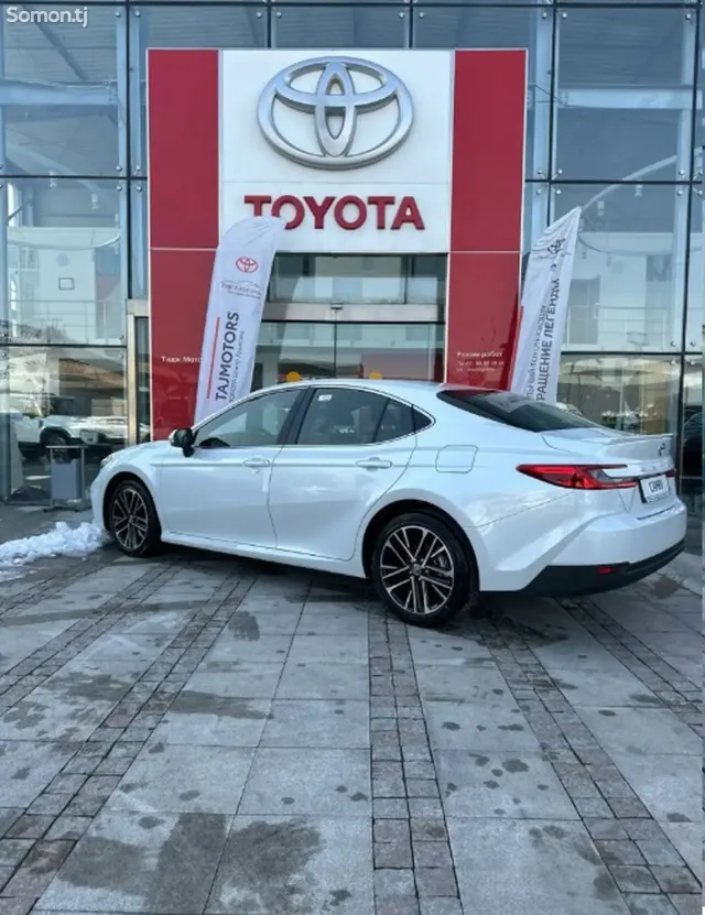 Toyota Camry 2025 · 2.5 AT