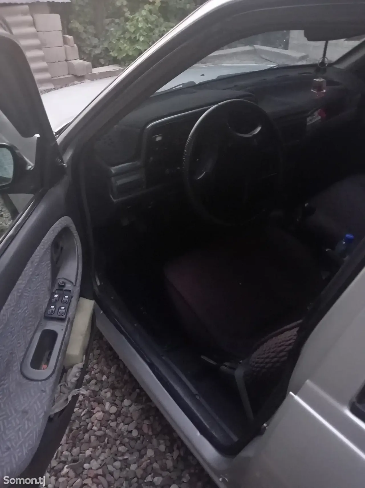 Daewoo Nexia 1995 · 1.5 MT