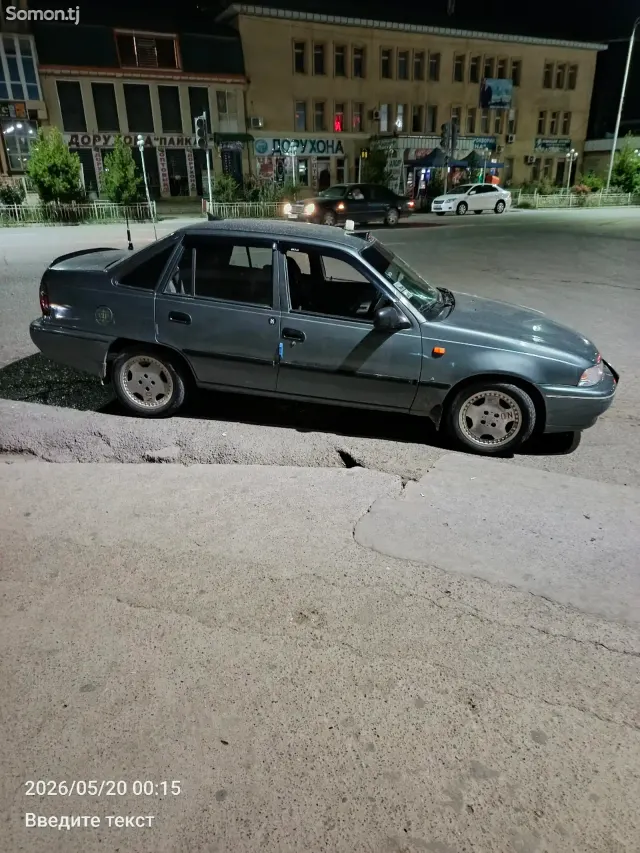 Daewoo Nexia 1996 · 1.6 MT
