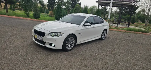 BMW 5 series 2014 · 3.0 AT
